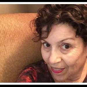 Meet your Posher, Paula